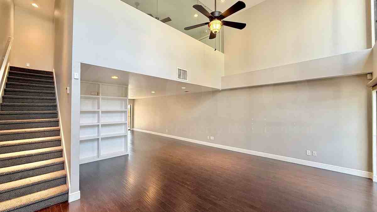 3402 Blumie St #B - Photo 3 of 14