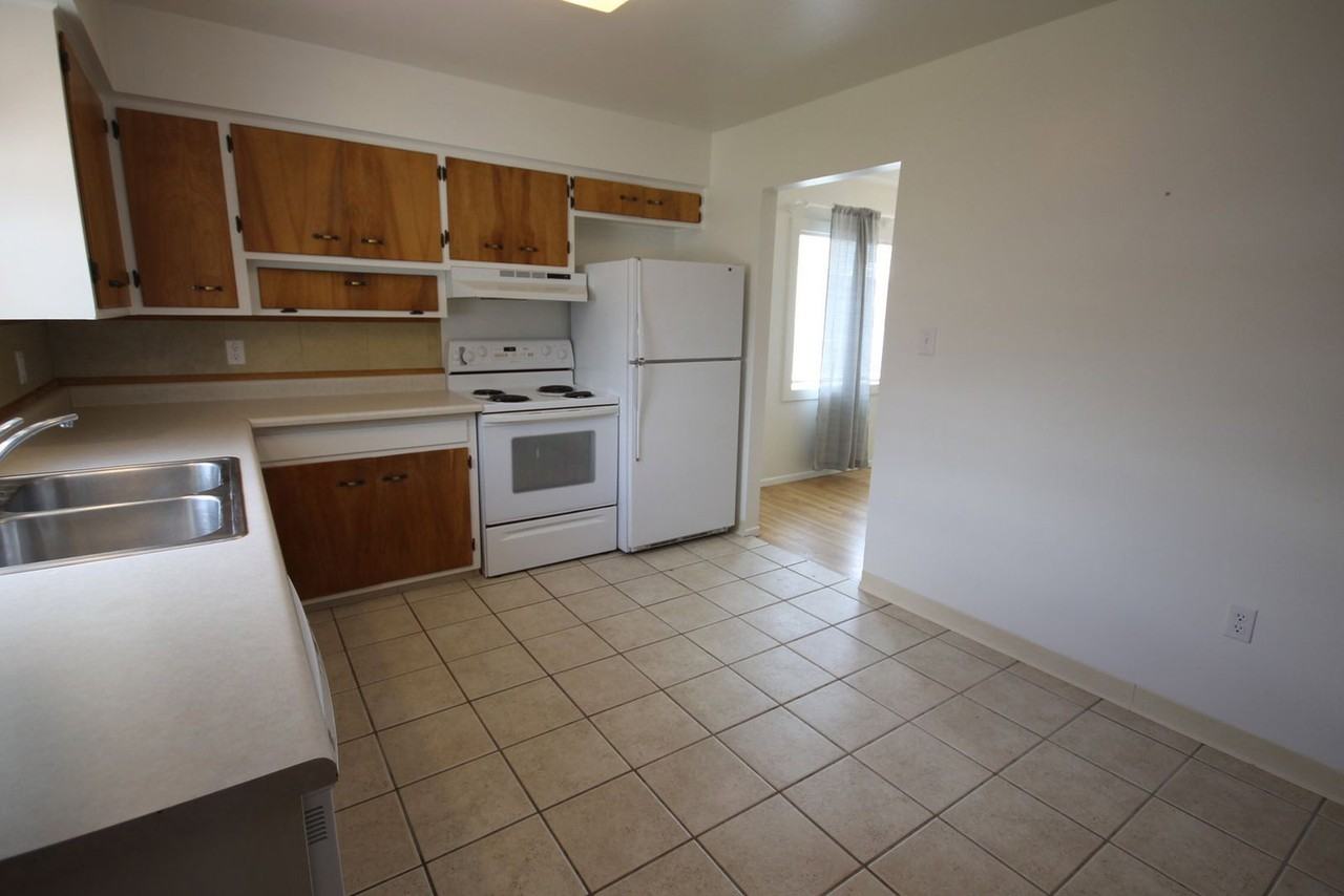 3822 9th Ave S #3822-9th - Photo 7 of 20