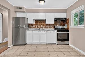 featured image of 1890 Bobbinray Ave