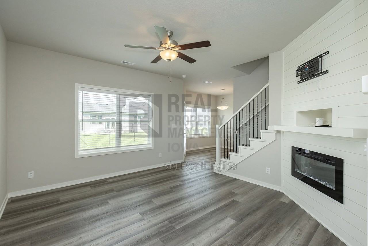 4024 Ne Timber Ln - Photo 4 of 30