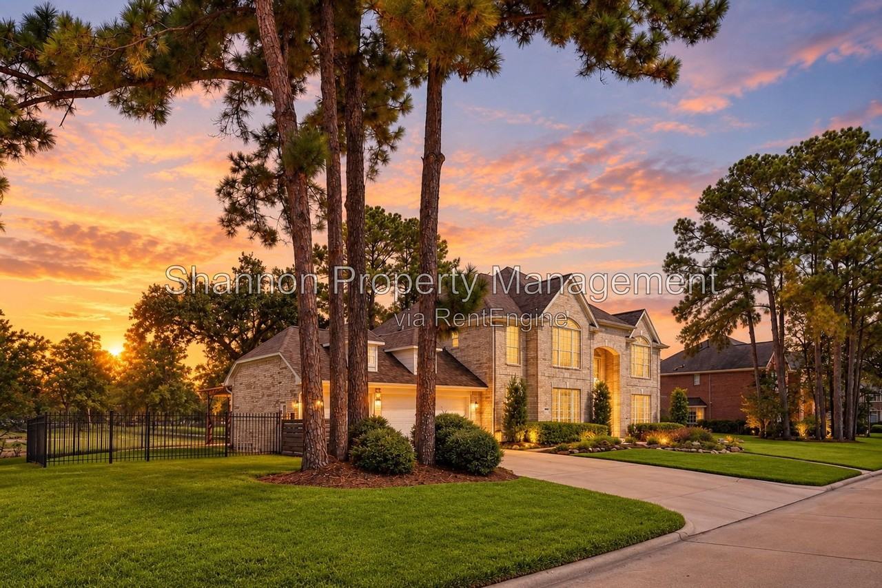 18415 Tranquility Dr - Photo 2 of 45