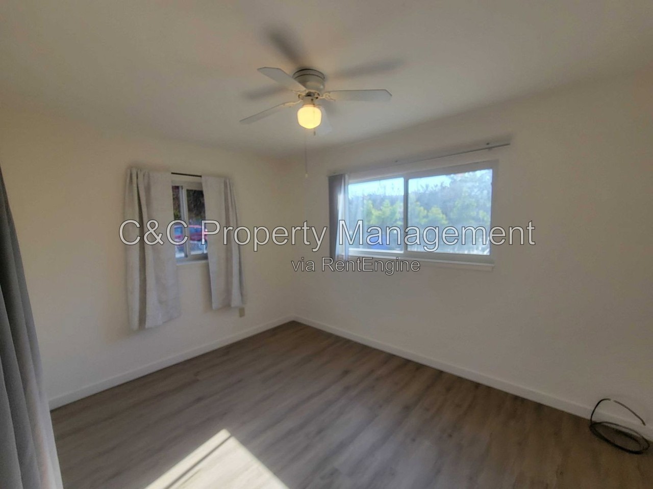 41039 Lincoln St - Photo 5 of 10