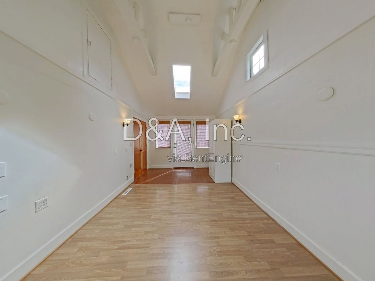 720 Sw 5th St - Photo 7 of 12