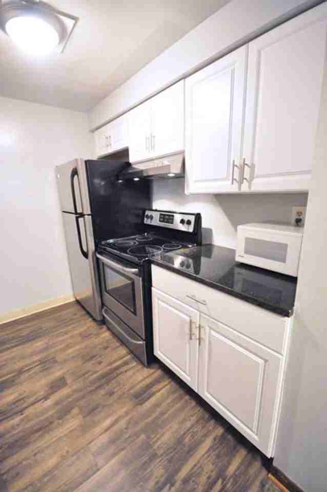 191 Chittenden Ave #D - Photo 4 of 13