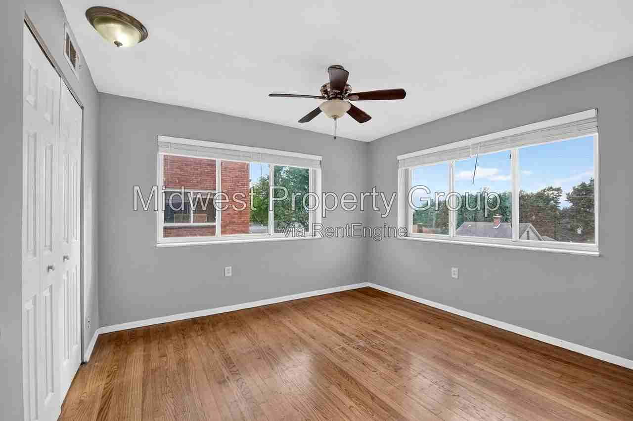 2501 S Big Bend Blvd #11 - Photo 7 of 17