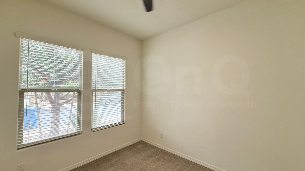 1118 S Peden Dr - Photo 4 of 23