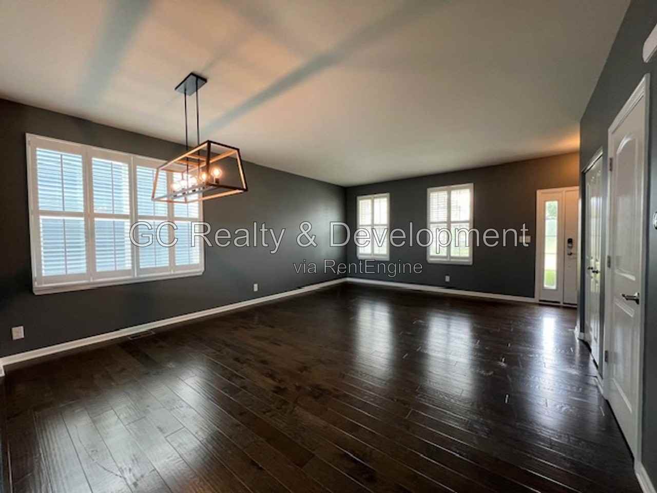 846 Harwood Ave - Photo 2 of 38
