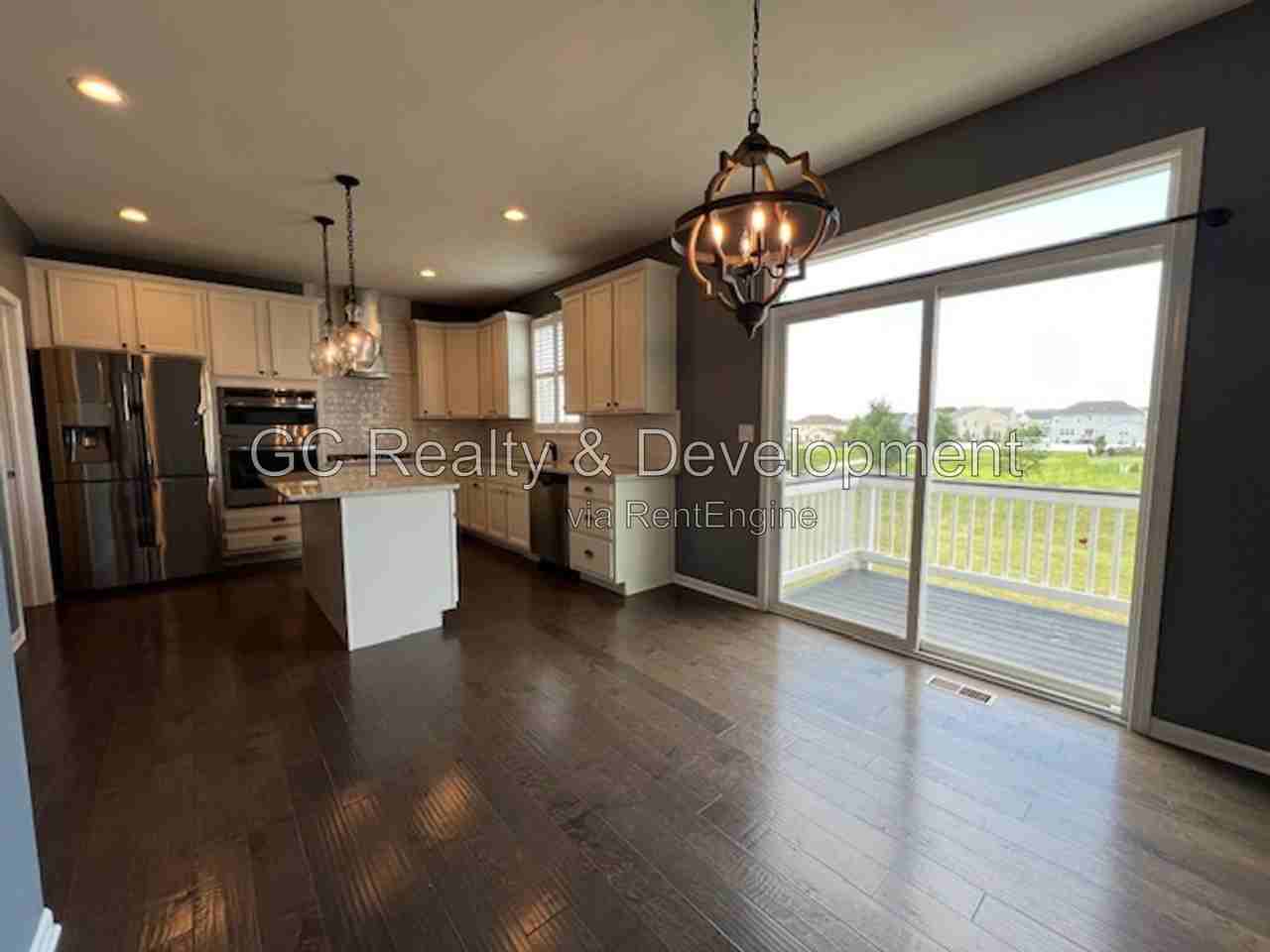 846 Harwood Ave - Photo 6 of 38