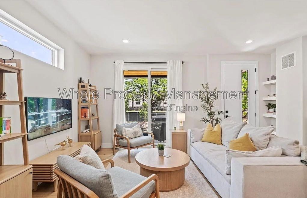 1727 Julian St - Photo 3 of 41