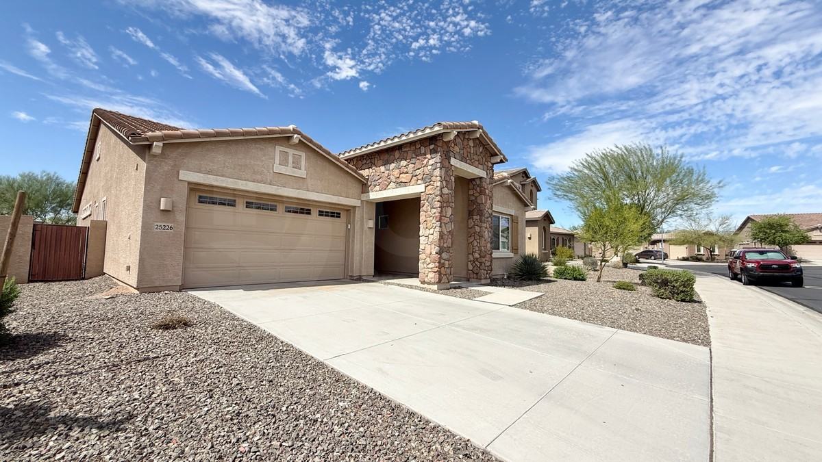 25226 N 106th Dr - Photo 2 of 24