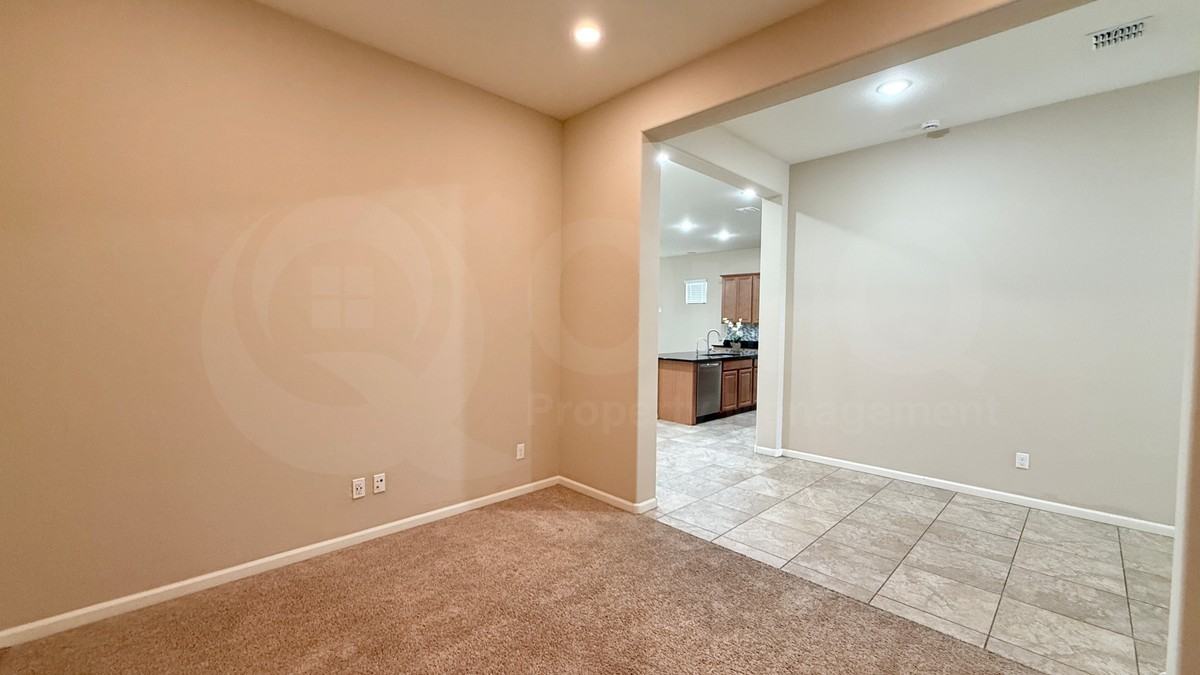 25226 N 106th Dr - Photo 7 of 24