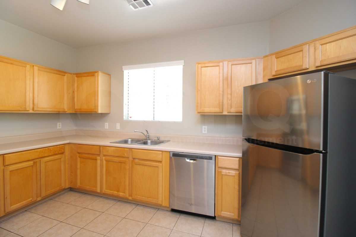4374 E Spawn Ln - Photo 3 of 21