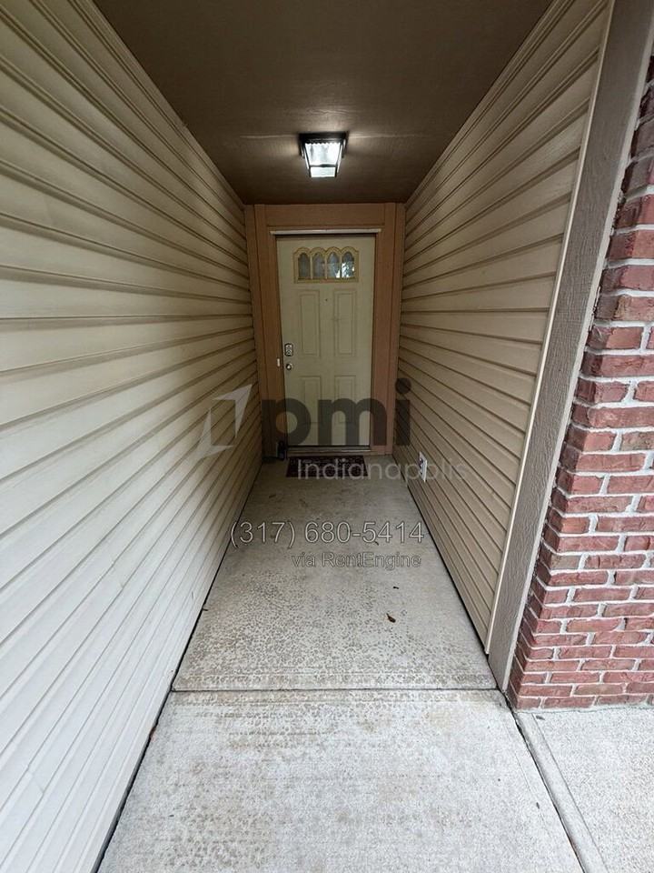 13015 Wingstem Ct - Photo 3 of 43