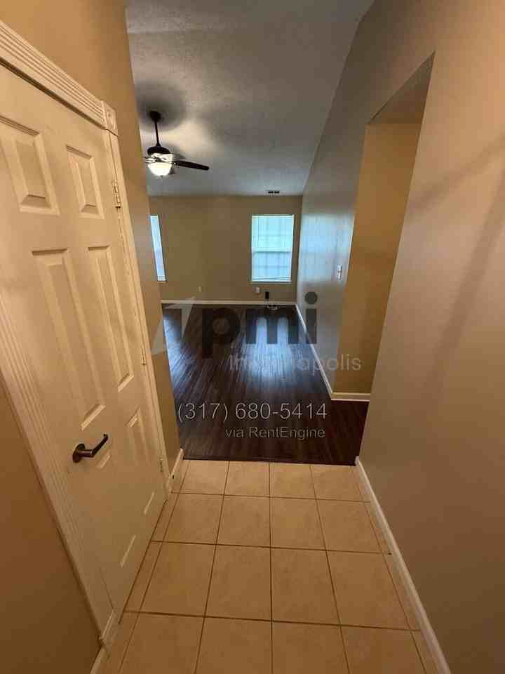 13015 Wingstem Ct - Photo 4 of 43