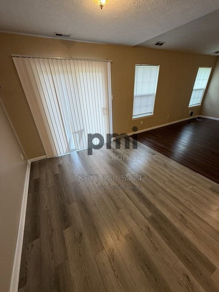 13015 Wingstem Ct - Photo 7 of 43