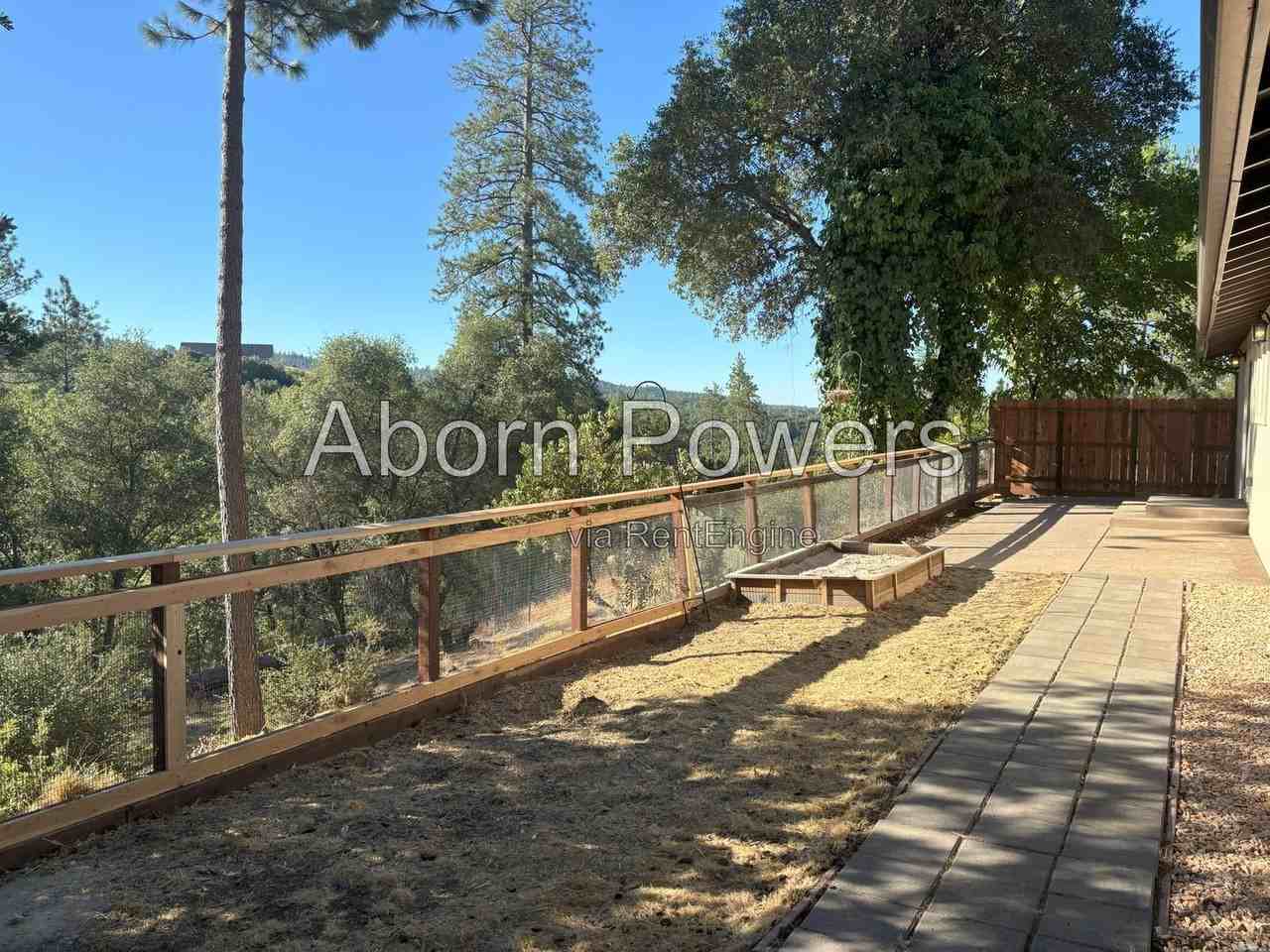 5791 Forest Lake Rd - Photo 4 of 23