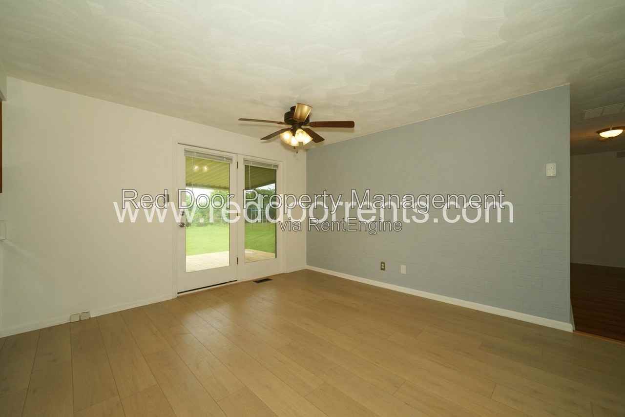 508 Stoner Dr - Photo 7 of 23