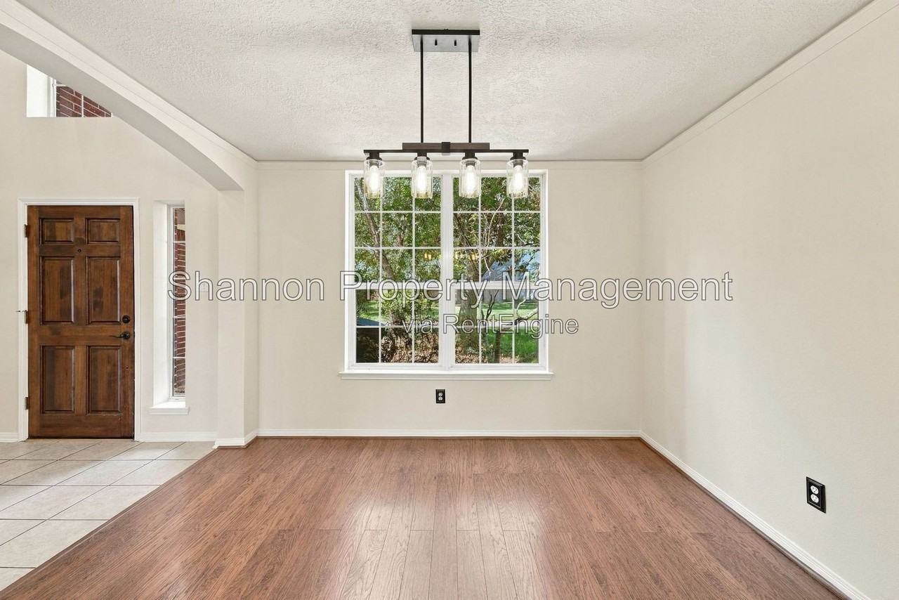 10 Orchid Grove Pl - Photo 5 of 50