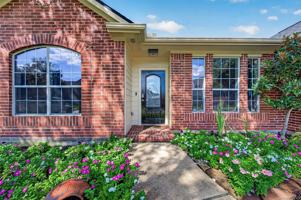 featured image of 405 Wickford Ct