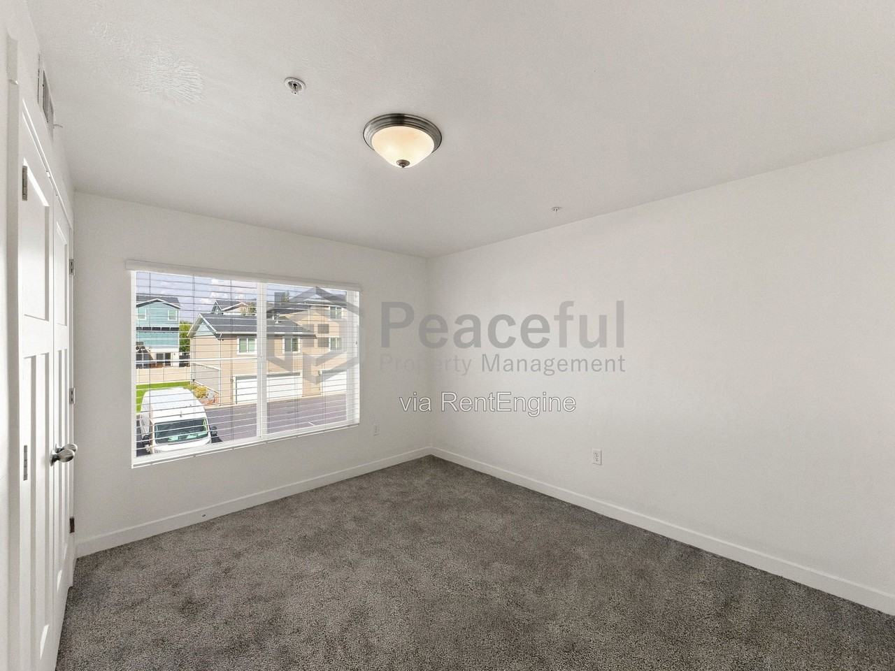 756 E 500 S #203 - Photo 4 of 18