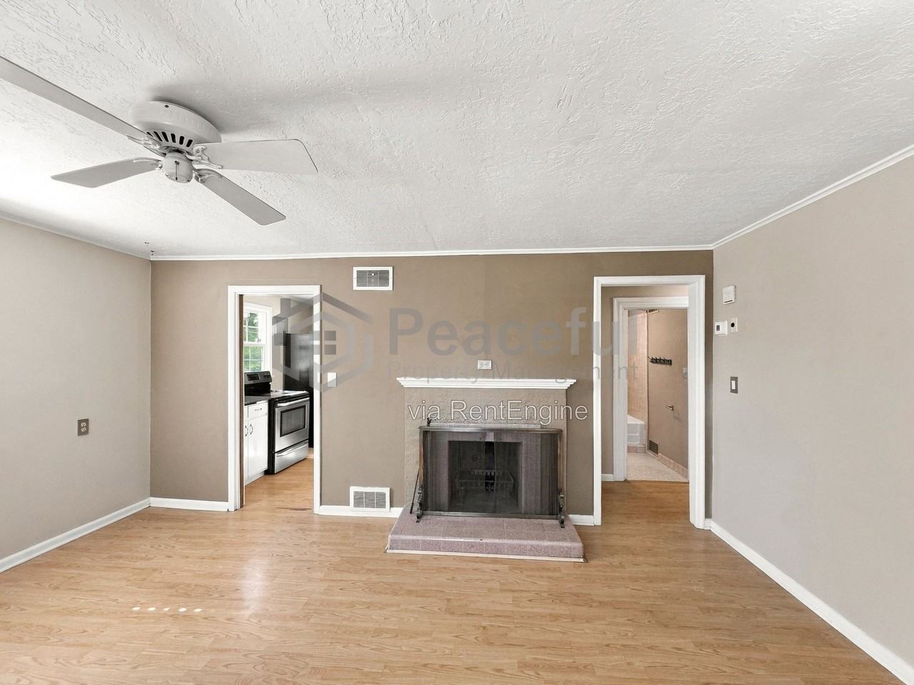 575 I St - Photo 4 of 14