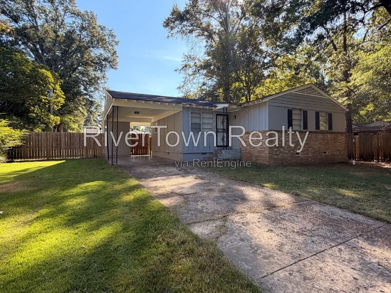 5472 Lochinvar Rd - Photo 2 of 17