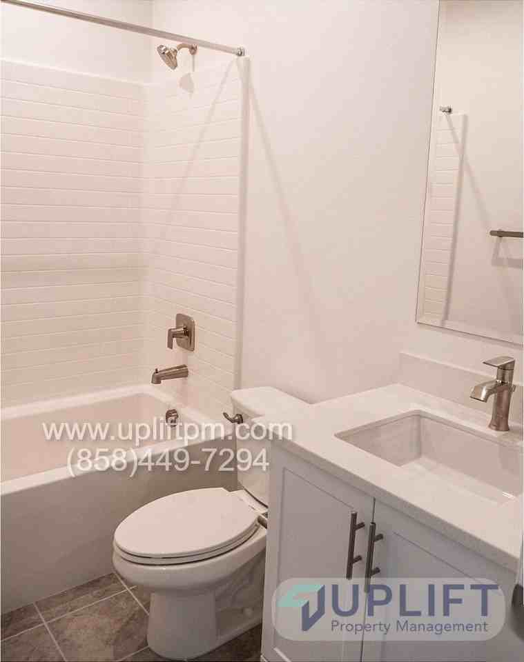 2412 Medley Ln - Photo 7 of 11