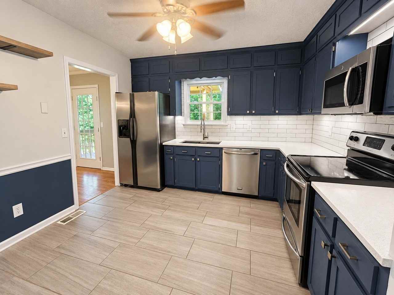 2210 Haven Crest Dr - Photo 3 of 22