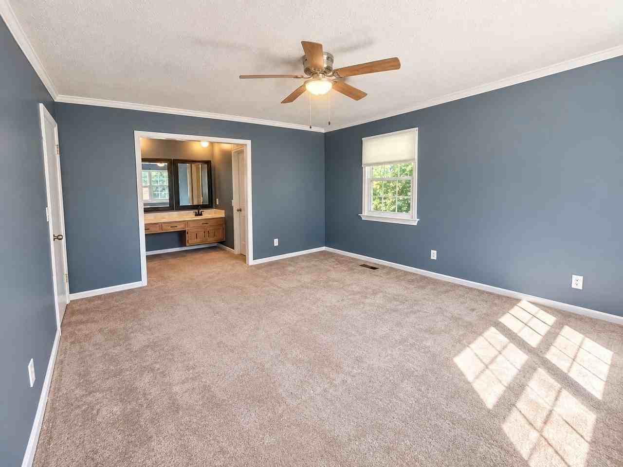 2210 Haven Crest Dr - Photo 4 of 22