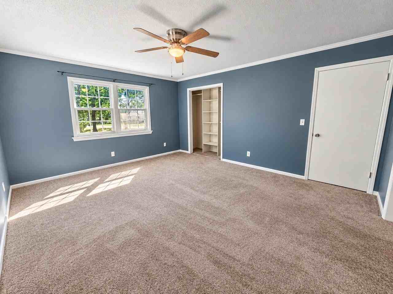 2210 Haven Crest Dr - Photo 5 of 22