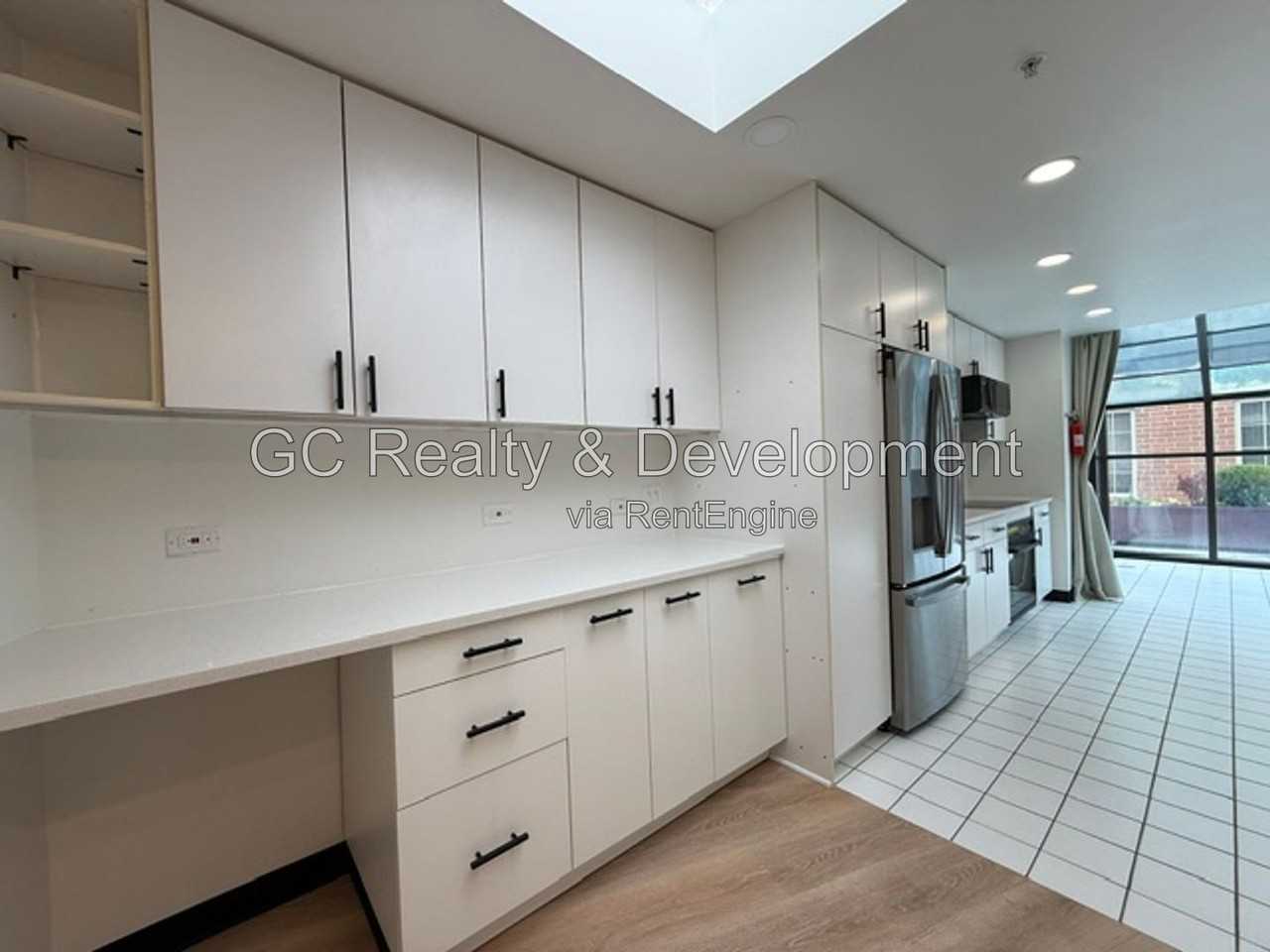 1625 Glenview Rd #312-312 - Photo 6 of 28