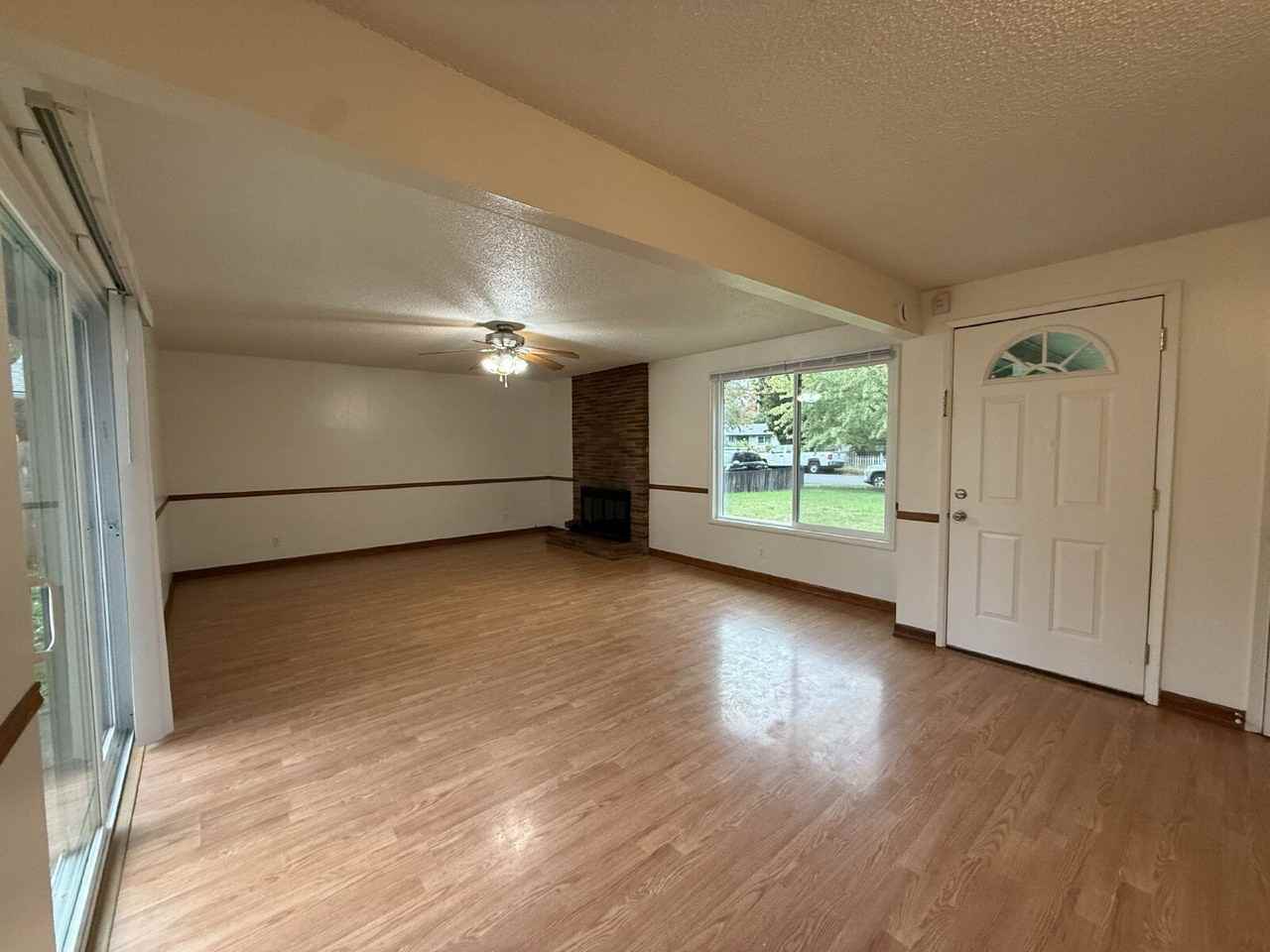 5904 G St - Photo 6 of 14