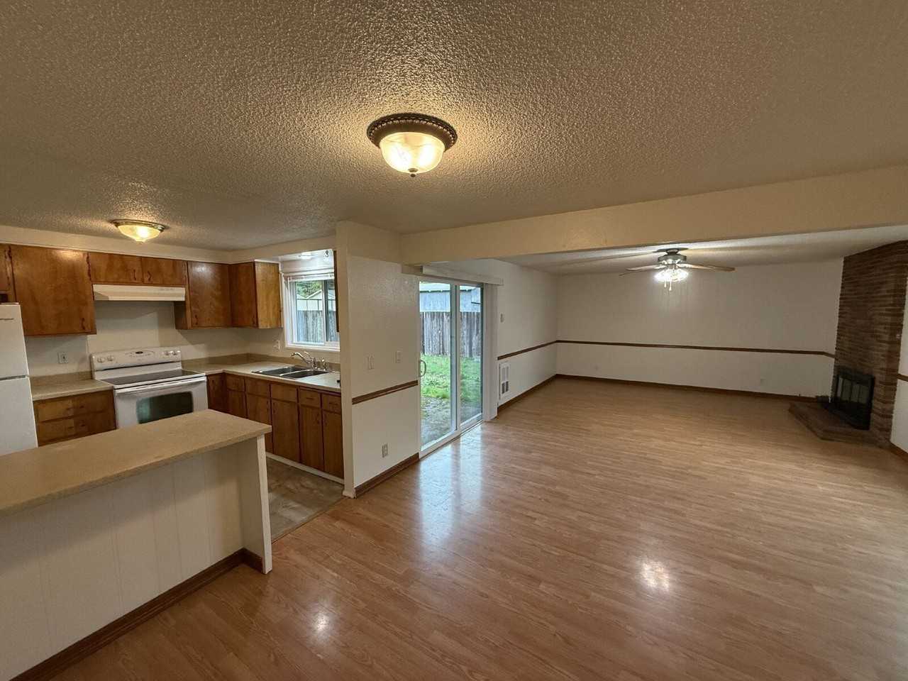 5904 G St - Photo 7 of 14