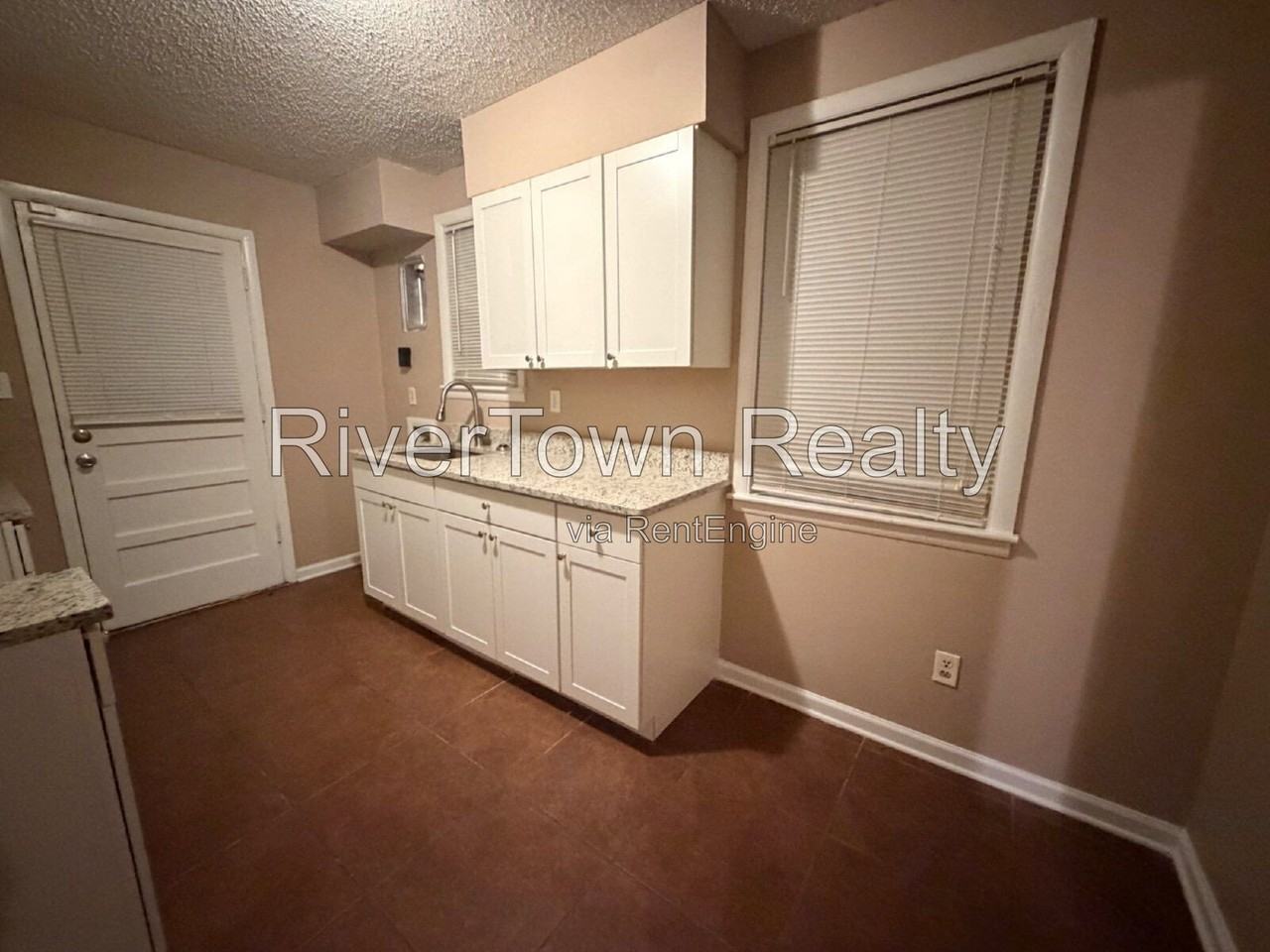2282 Arlene Ave - Photo 6 of 14