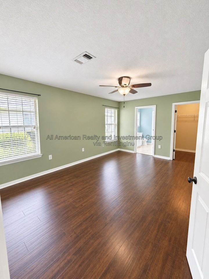 561 Rough Leaf Ln - Photo 5 of 14