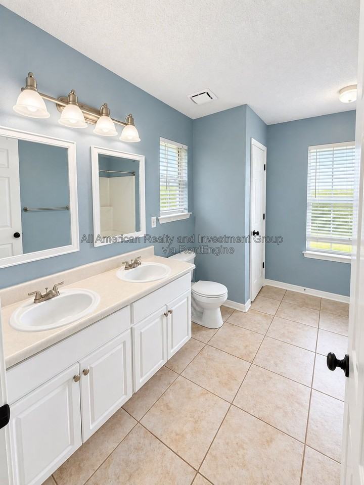 561 Rough Leaf Ln - Photo 6 of 14