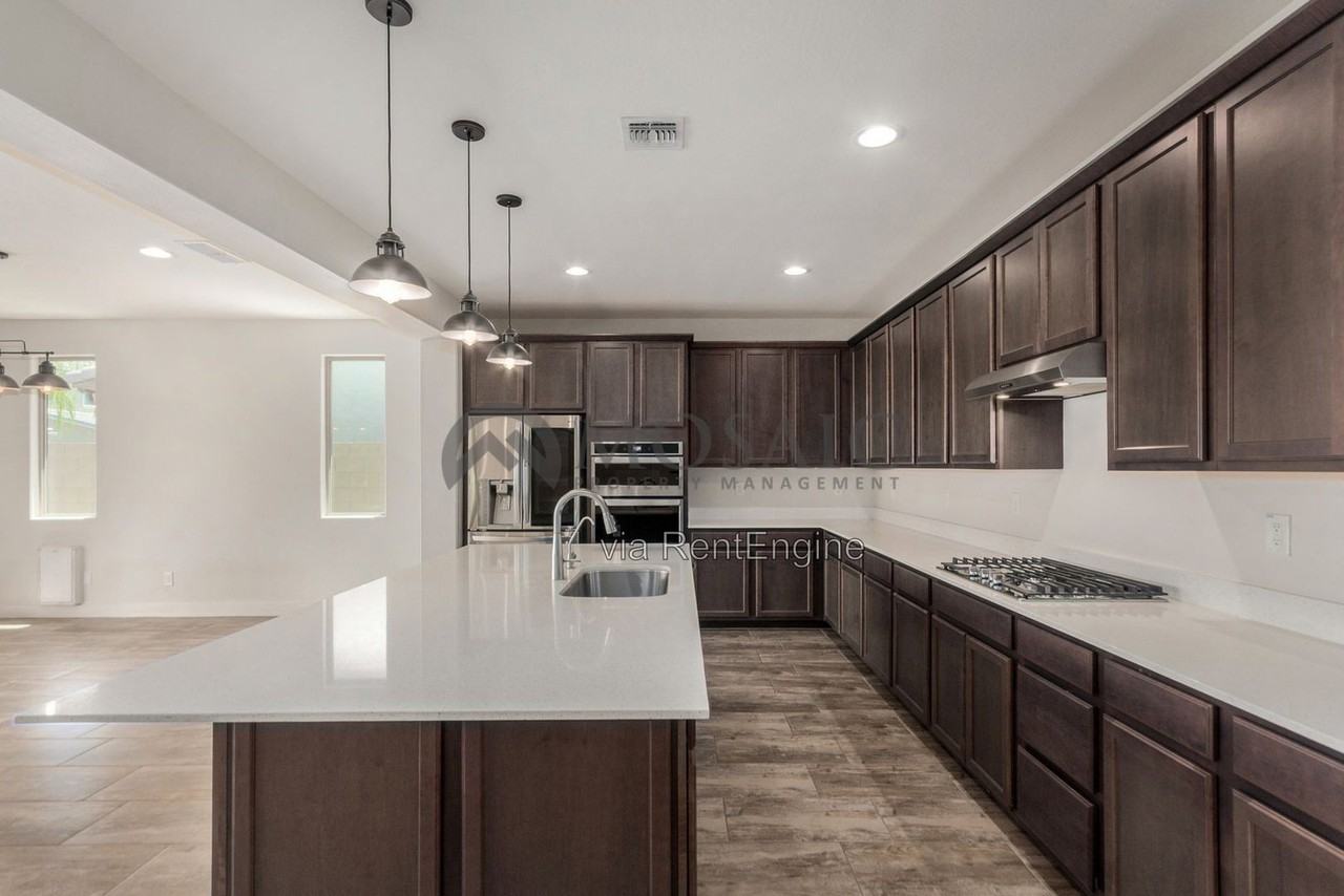 23060 E Via Del Oro - Photo 3 of 35