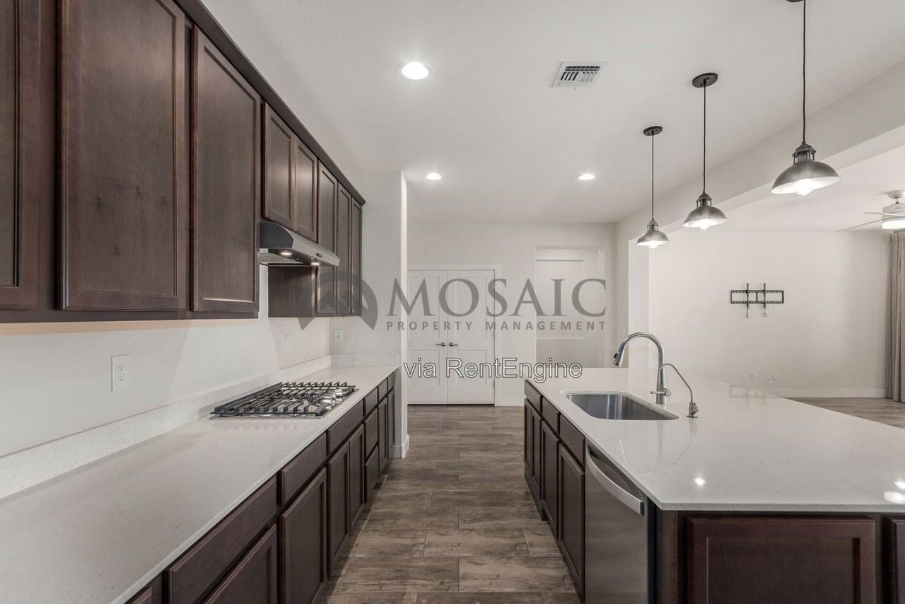 23060 E Via Del Oro - Photo 4 of 35