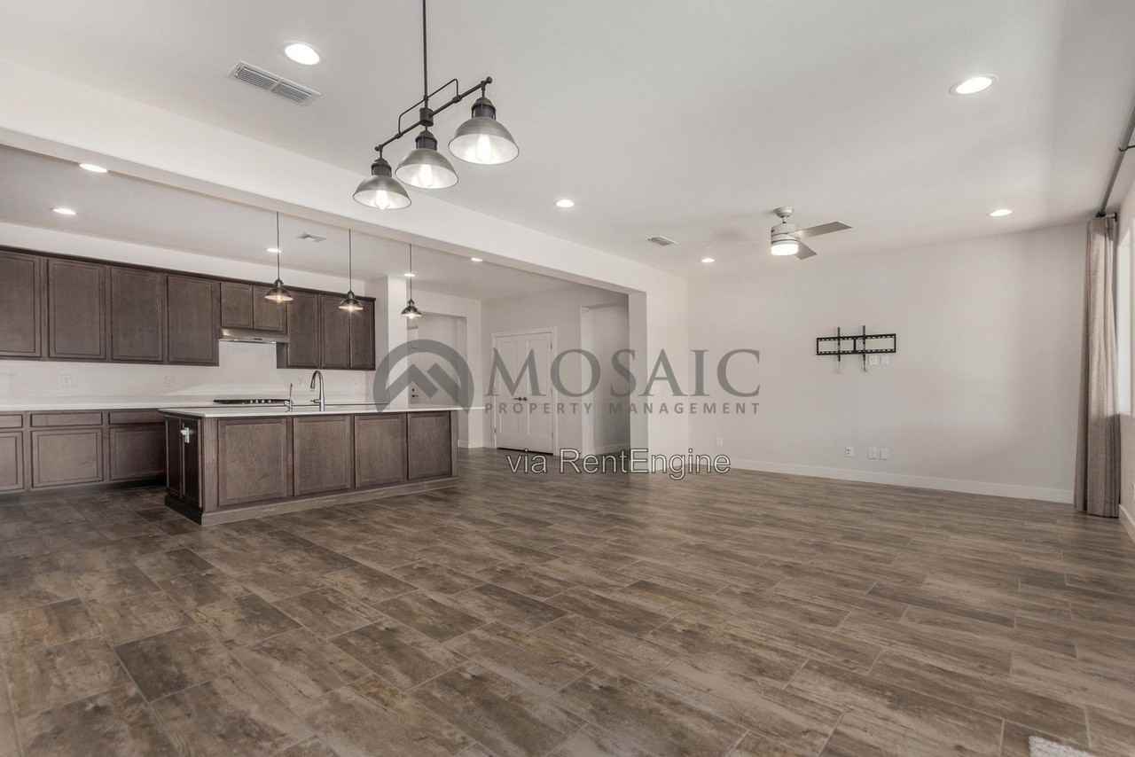 23060 E Via Del Oro - Photo 6 of 35