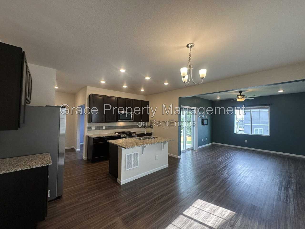 5332 Blue Lunar Ln - Photo 2 of 46