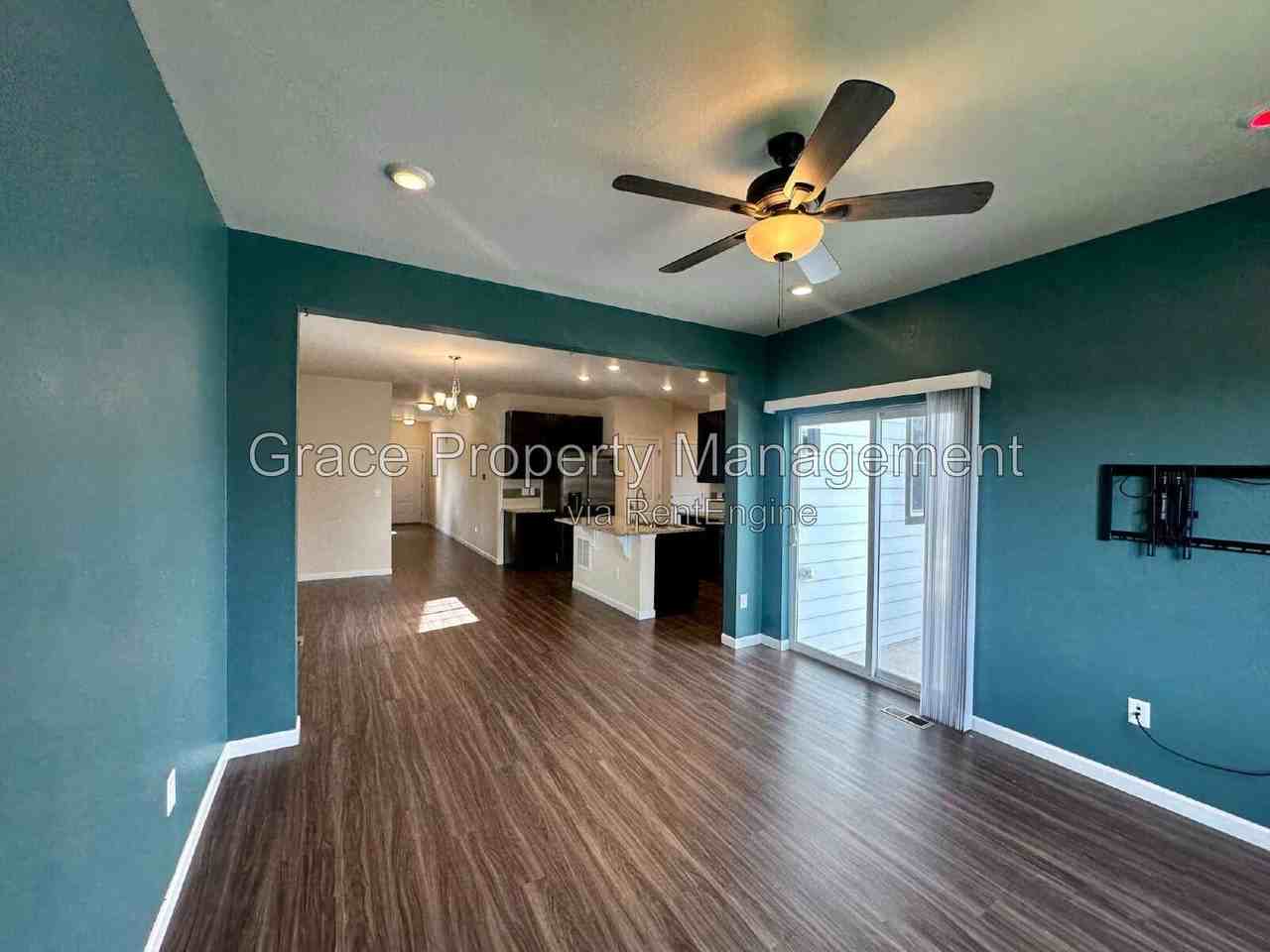 5332 Blue Lunar Ln - Photo 4 of 46