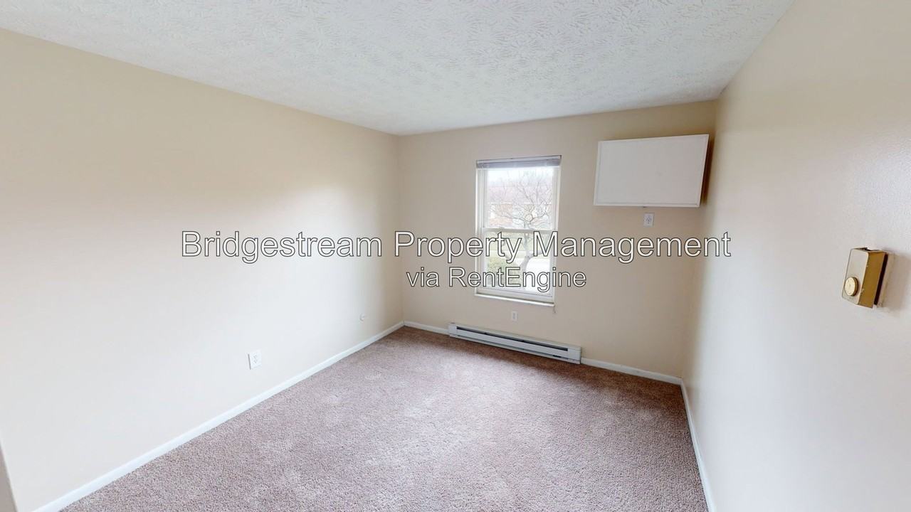 1431 Minstrel Dr #1 - Photo 6 of 10
