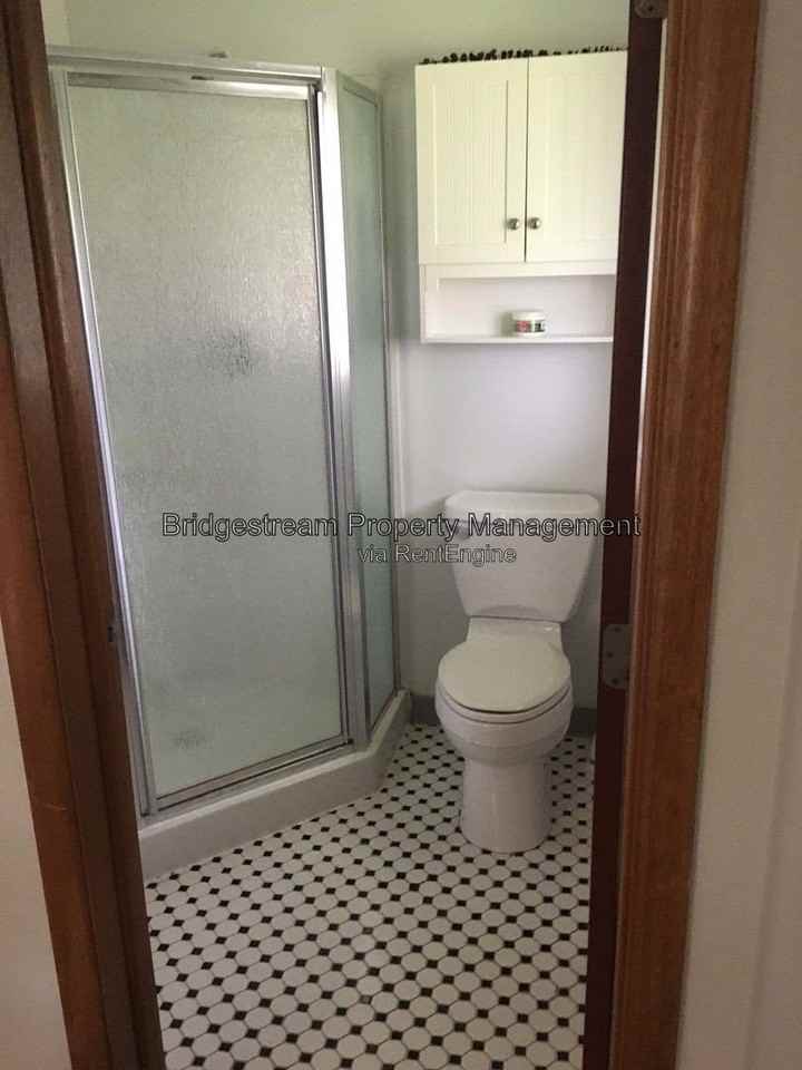 329 Beckenham Rd - Photo 7 of 11