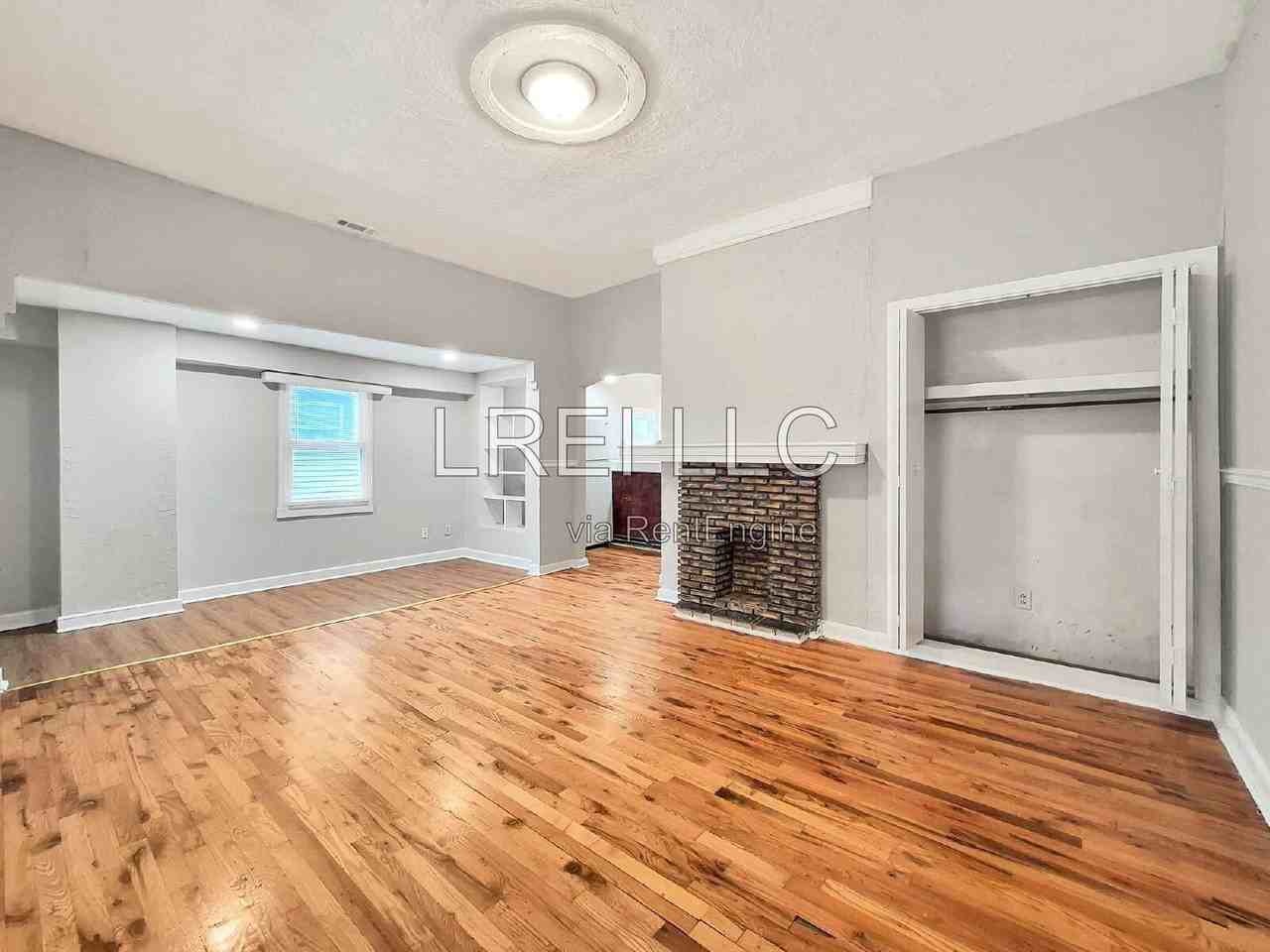 3500 Garland Ave - Photo 2 of 13