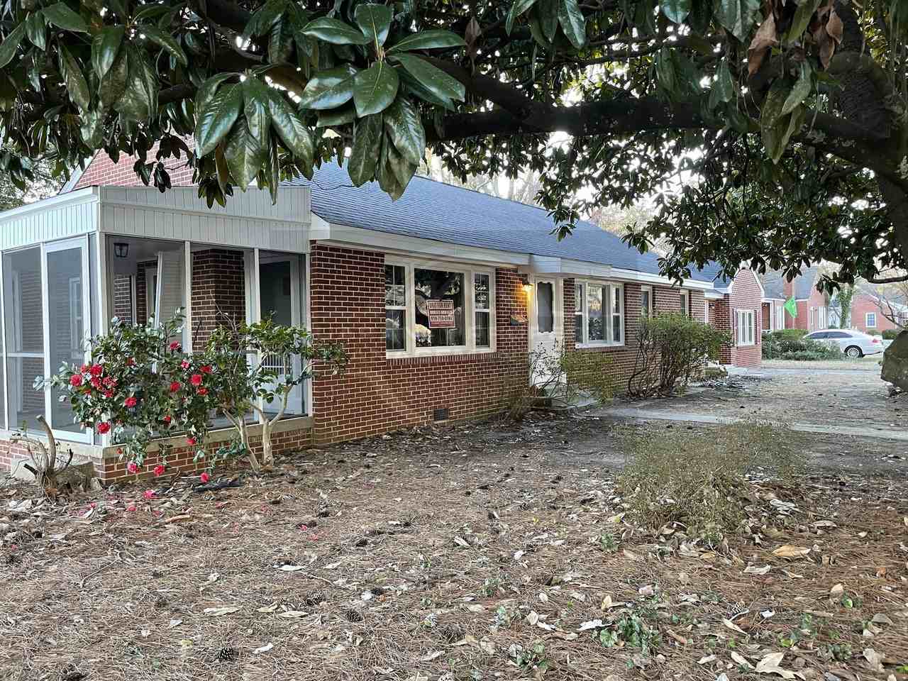 1512 Rose St - Photo 6 of 34