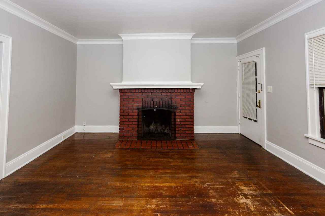 3147 E Derbyshire Rd - Photo 4 of 20