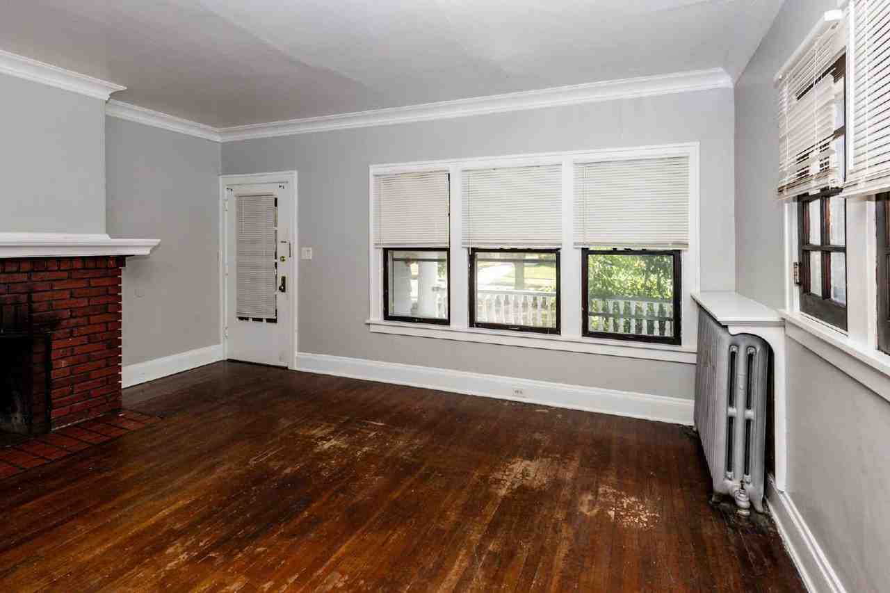 3147 E Derbyshire Rd - Photo 5 of 20