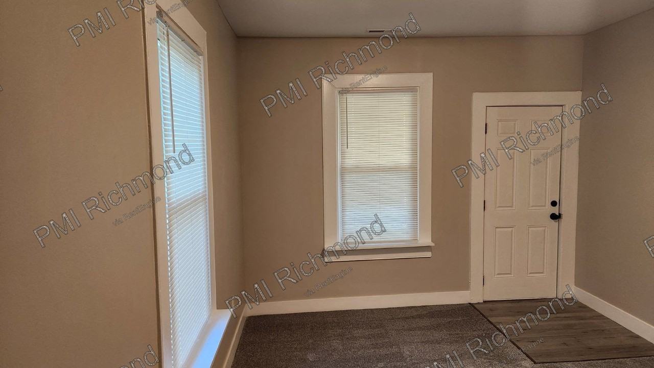 24 A P Hill Ave - Photo 3 of 18