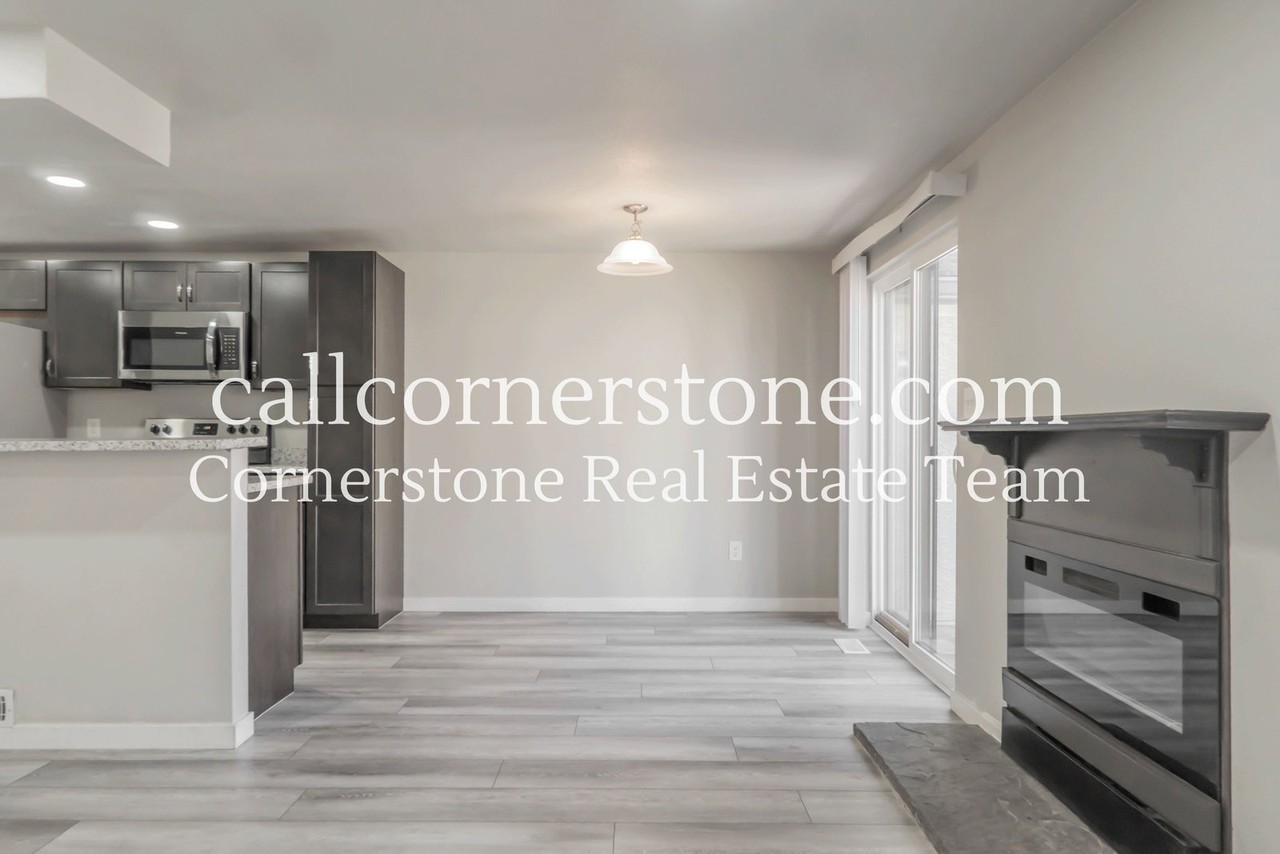 4877 Bluestem Dr - Photo 3 of 23