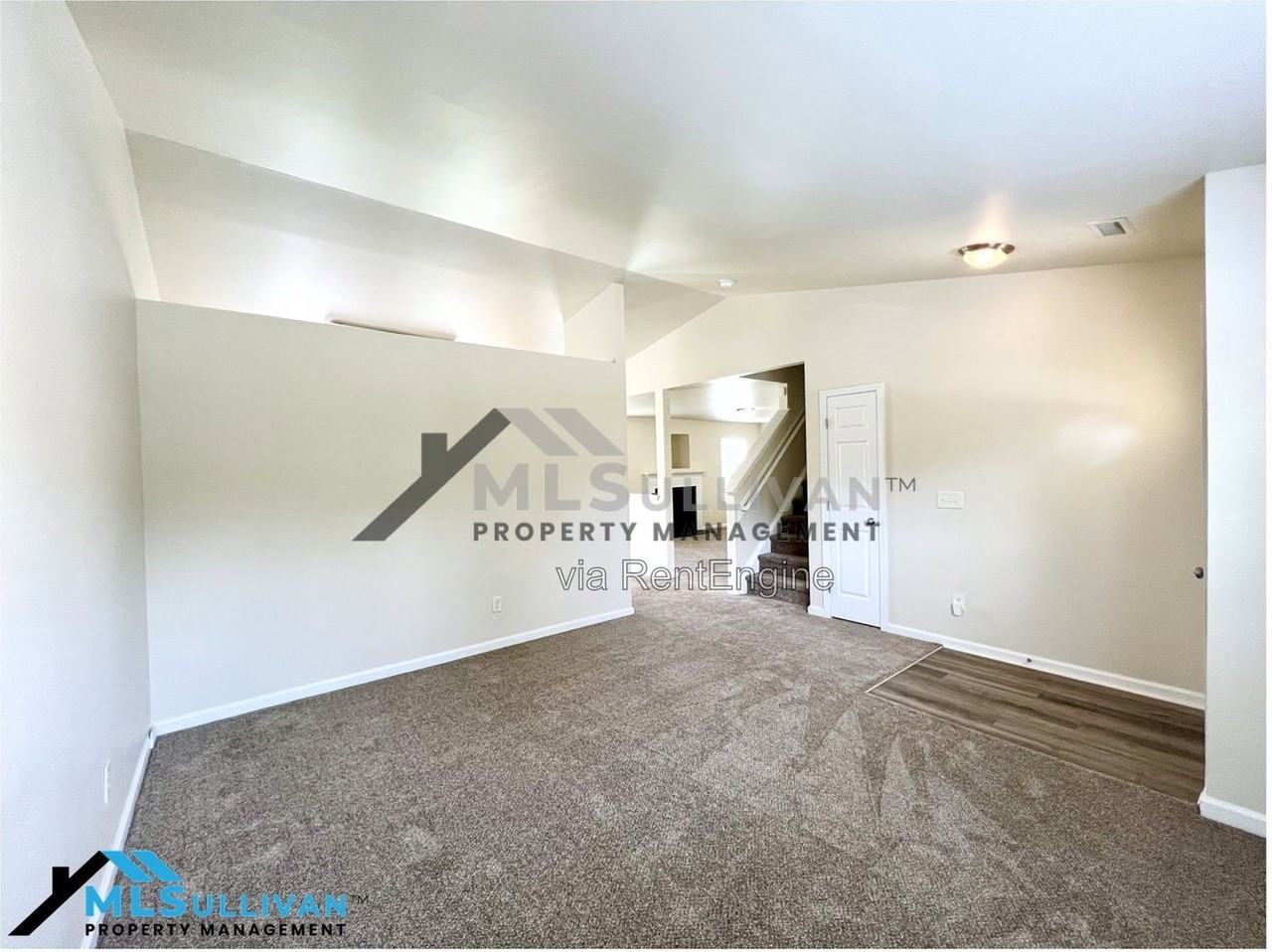 5403 Danube Ln - Photo 4 of 31